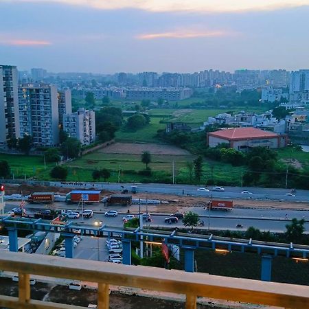 The Cerro Ricco 2 Hotel Zirakpur Ngoại thất bức ảnh